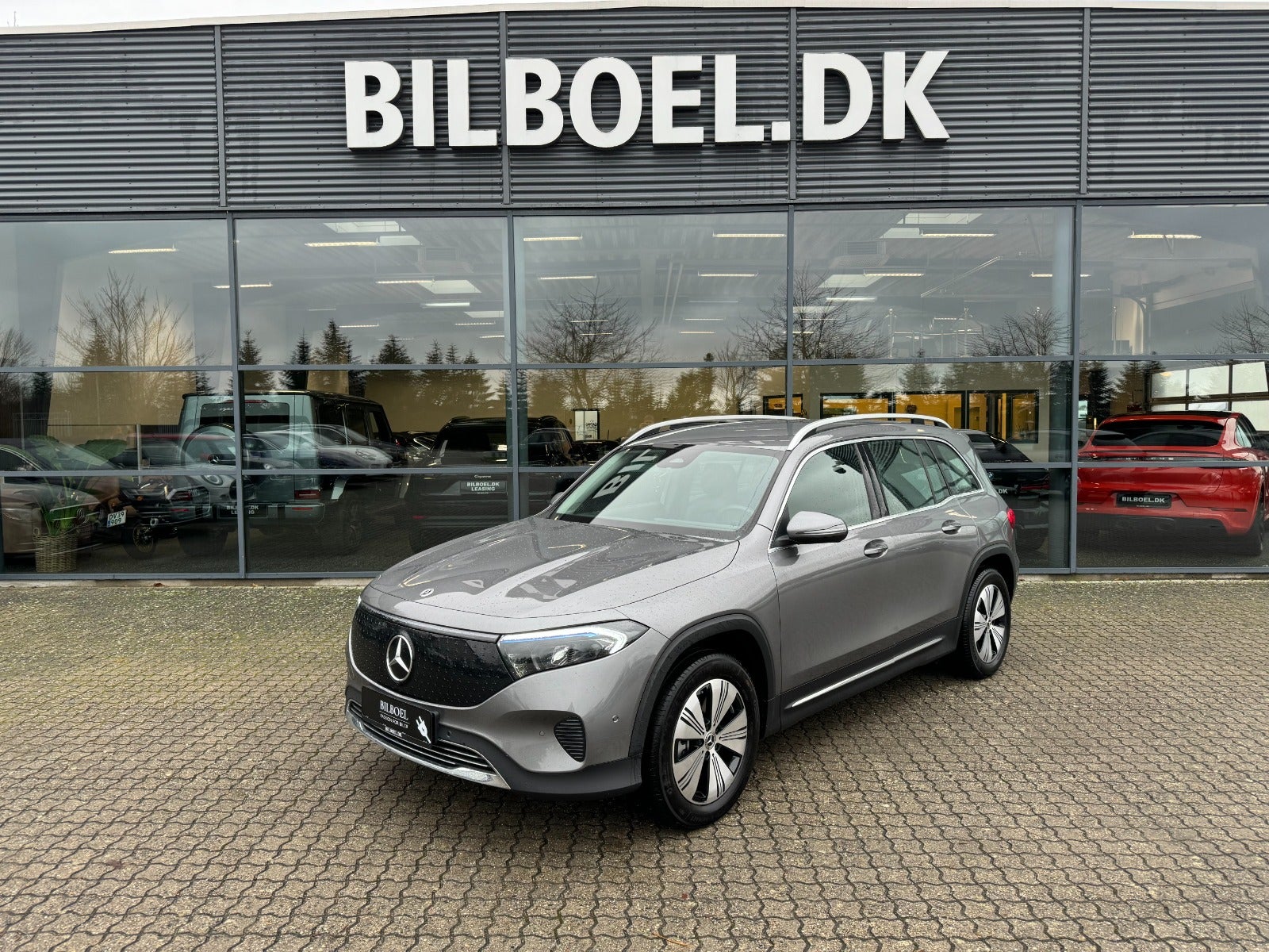 Mercedes EQB300 Progressive Advance 4Matic