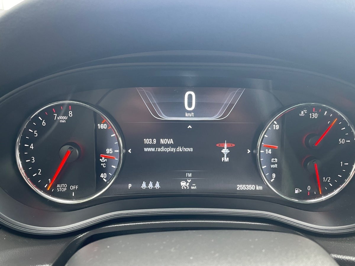 Billede af Opel Insignia 1,5 T 165 Dynamic Sports Tourer aut.