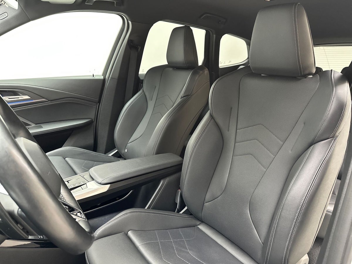 BMW iX1 xDrive30 M-Sport billede 17