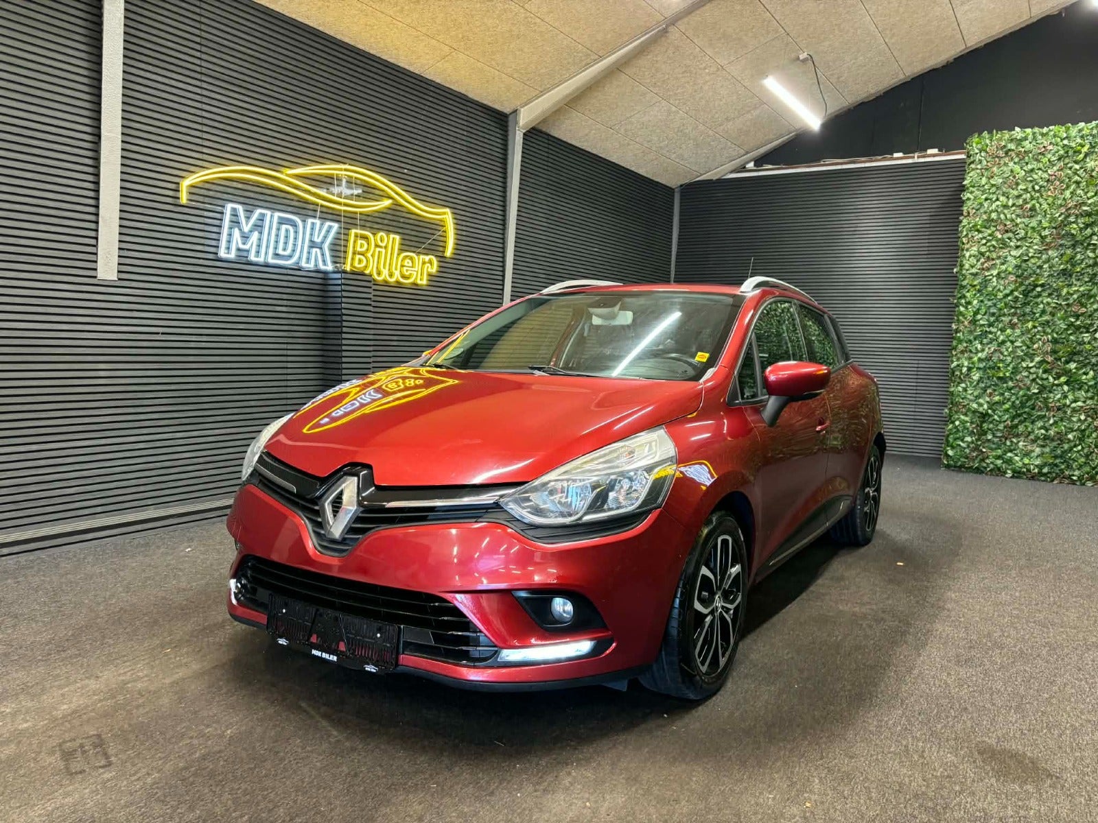 Billede af Renault Clio IV 0,9 TCe 90 Limited Sport Tourer