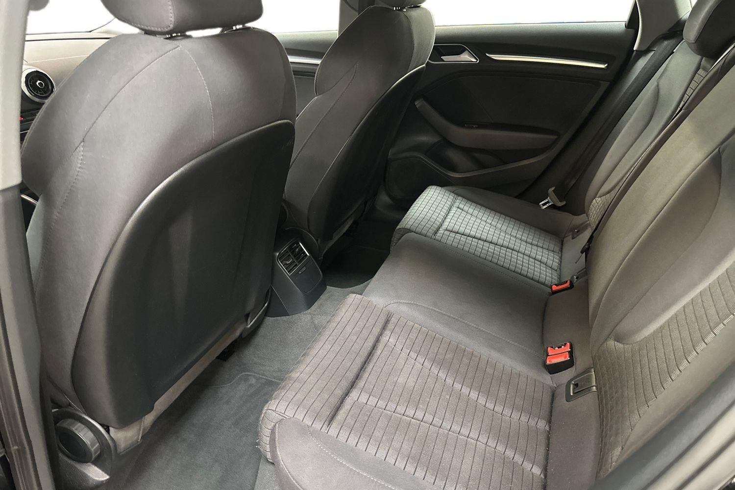 Billede af Audi A3 1,0 TFSi 116 Sportback S-tr.