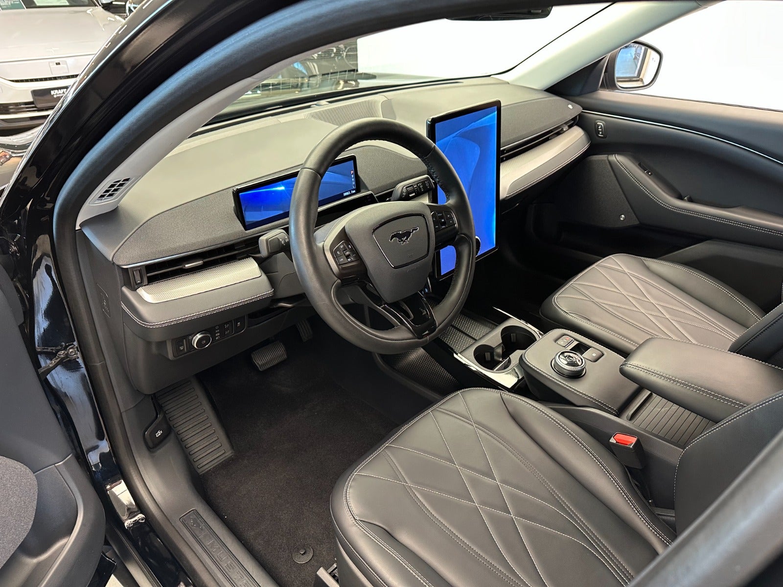 Billede af Ford Mustang Mach-E 75 Standard Range