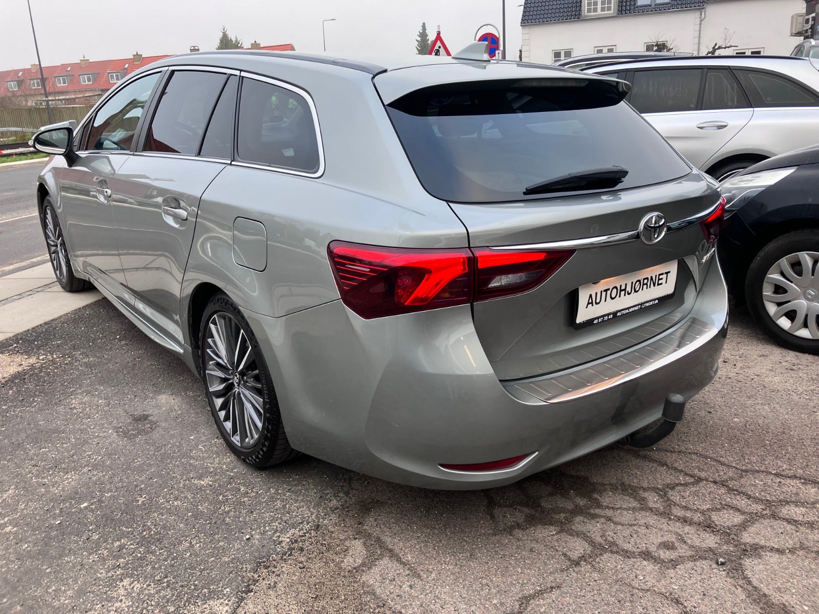 Toyota Avensis 2017