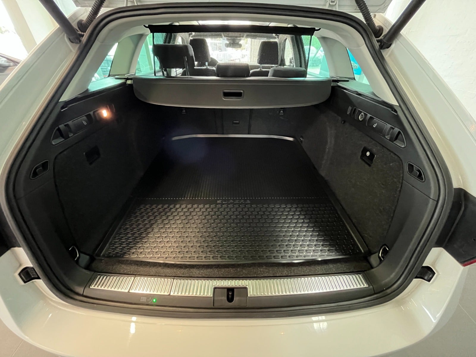 Billede af Skoda Superb 2,0 TDi 150 Style Combi DSG
