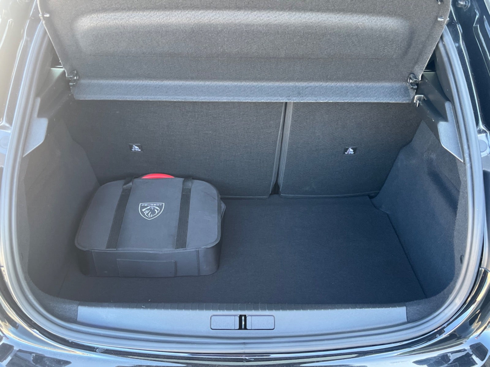 Billede af Peugeot e-208 54 GT