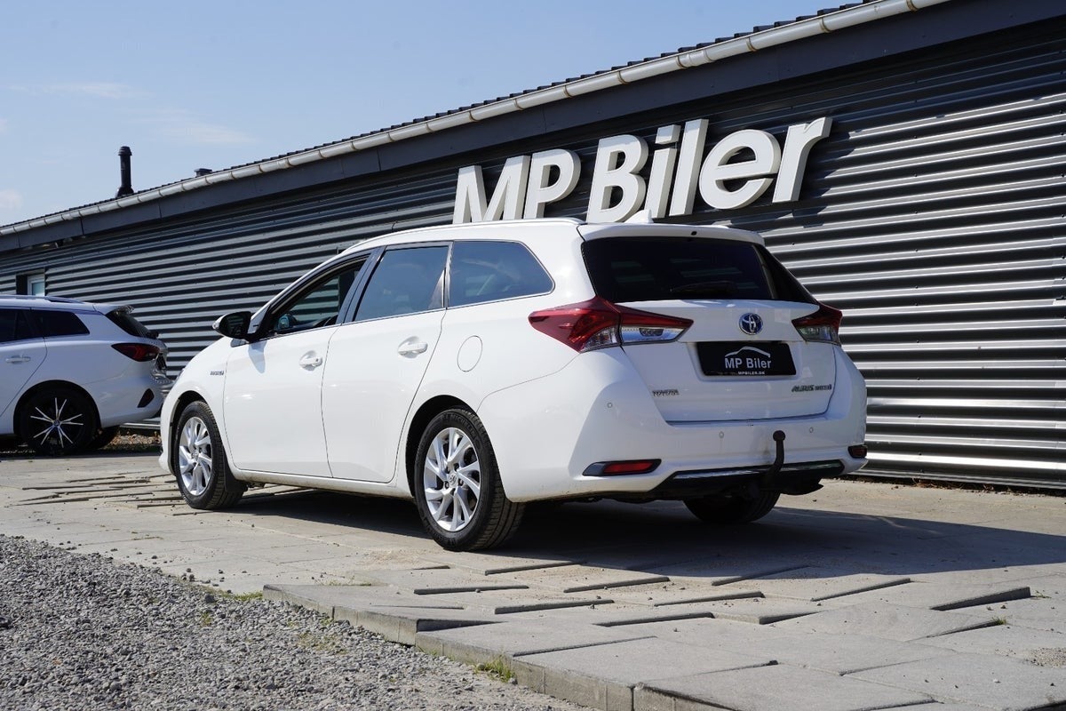 Billede af Toyota Auris 1,8 Hybrid H2 Comfort Touring Sports CVT