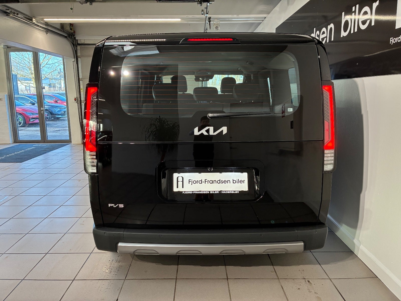 Kia PV5 Long Range Prestige