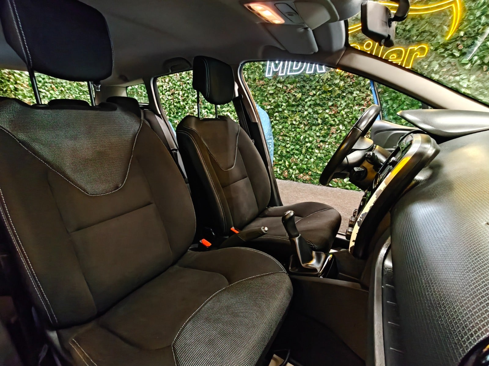 Billede af Renault Clio IV 0,9 TCe 90 Dynamique Sport Tourer