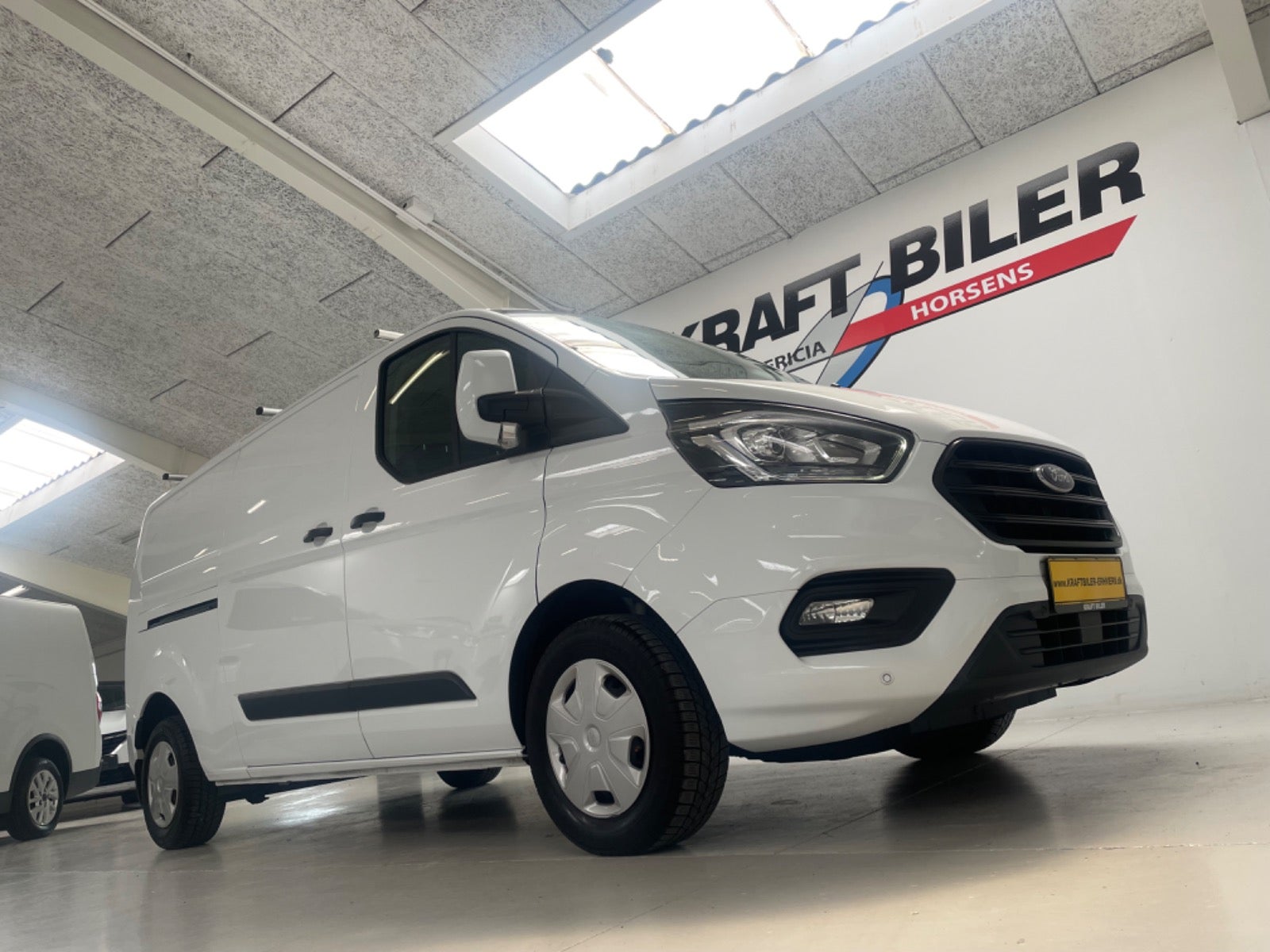 Billede af Ford Transit Custom 300L 2,0 TDCi 130 Trend