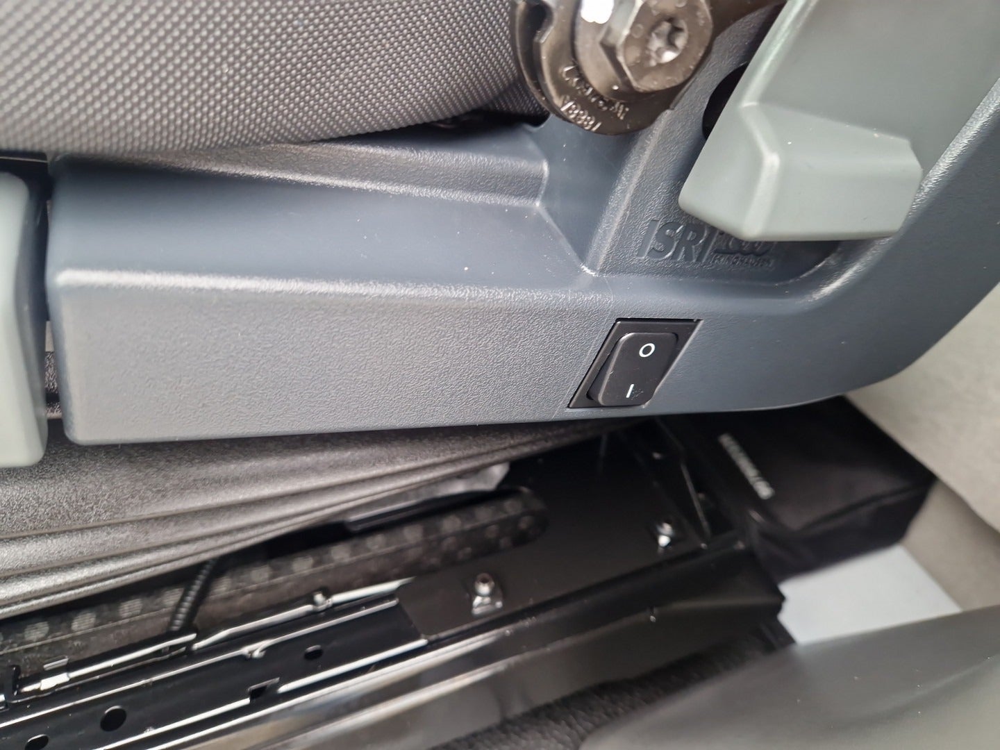 Billede af Renault Master IV T35 2,3 dCi 165 Alukasse m/lift