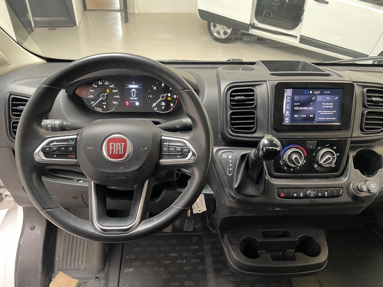 Billede af Fiat Ducato 35 2,2 MJT 140 Kassevogn L3H2 Pro+ aut.
