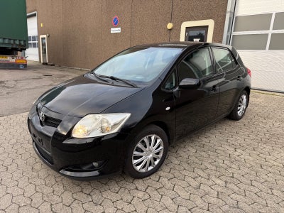 Toyota Auris 1,6 Sol M/M 5d
