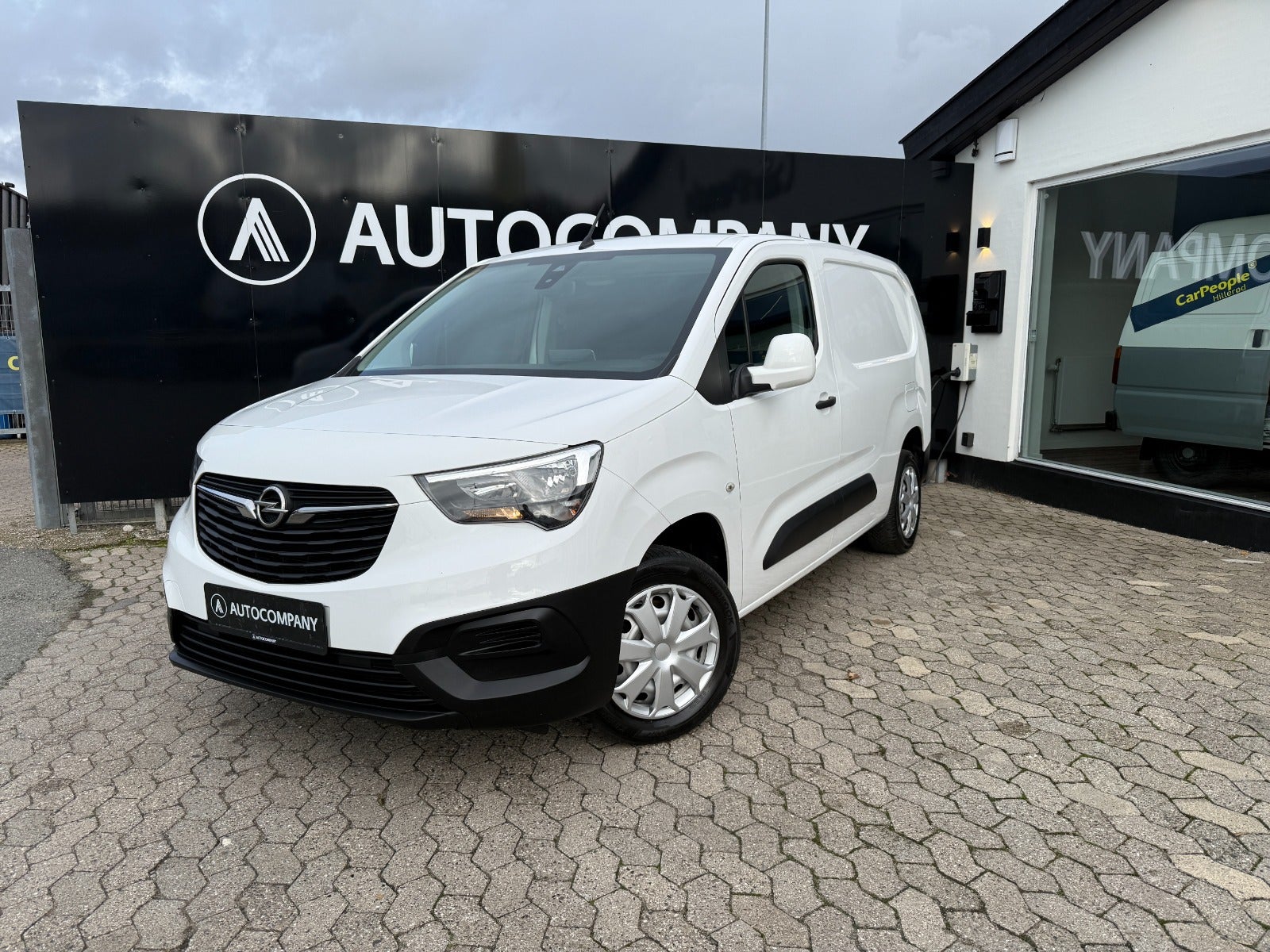 Opel Combo D 102 Enjoy L2V2