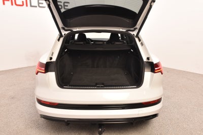 Audi e-tron S-line quattro