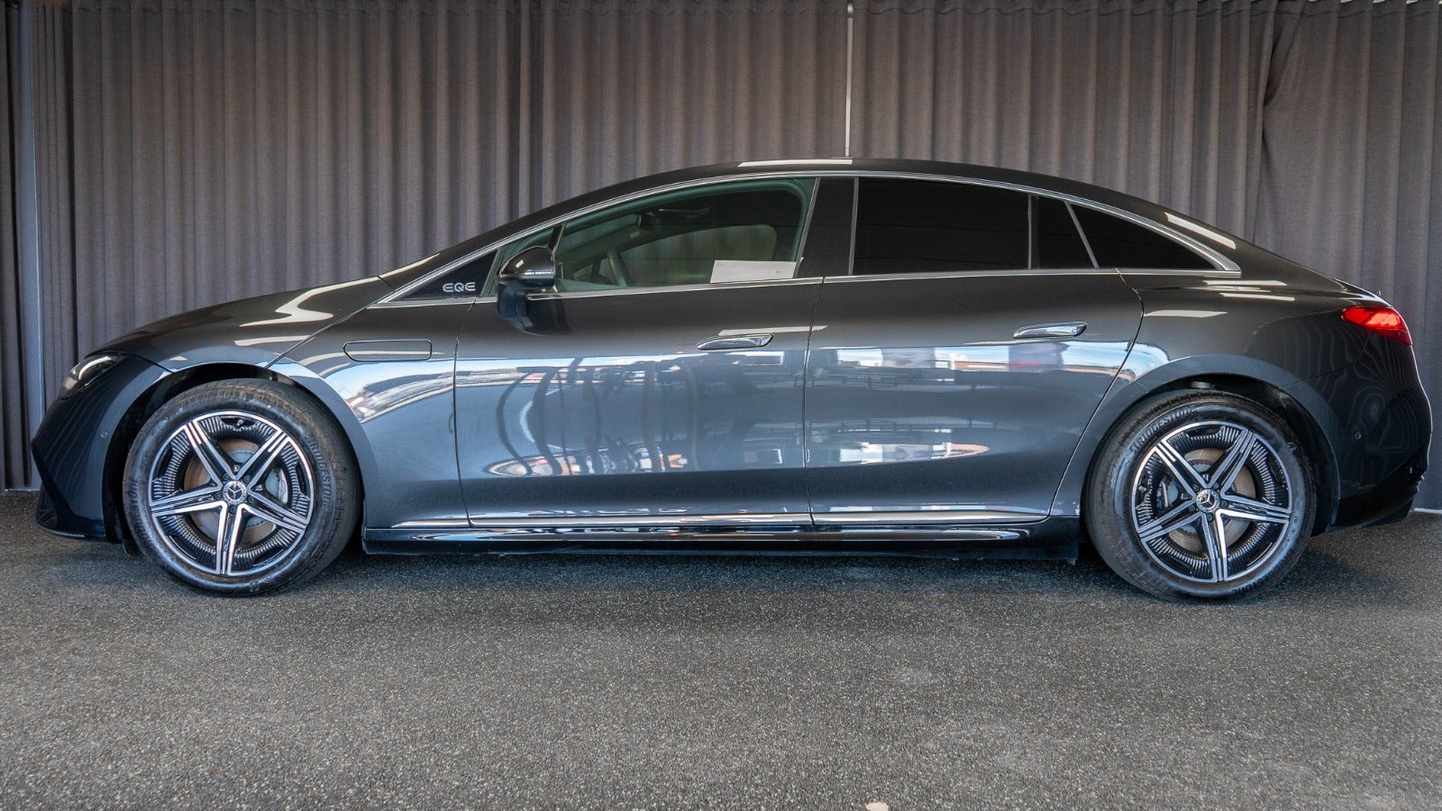 Billede af Mercedes EQE350 AMG Line