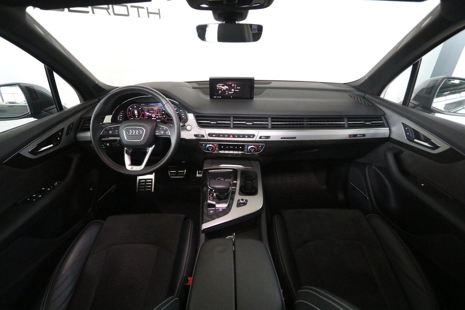 Audi Q7 50 TDi quattro Tiptr. Van 5d - 5