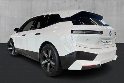 BMW iX xDrive40 Sport BMW iX xDrive40 Sport - 2