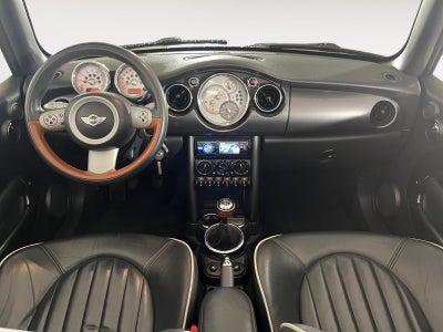 MINI Cooper Cabriolet