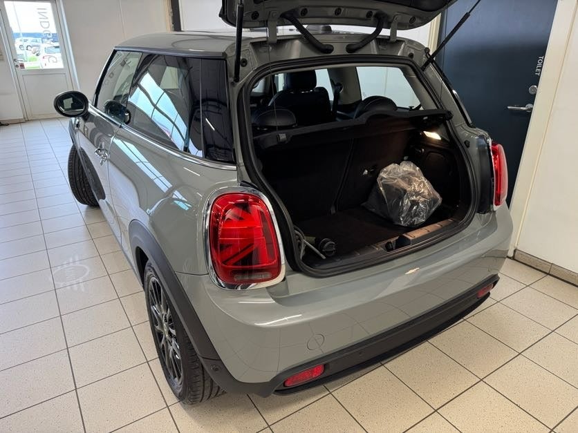 MINI Cooper SE Camden Edition