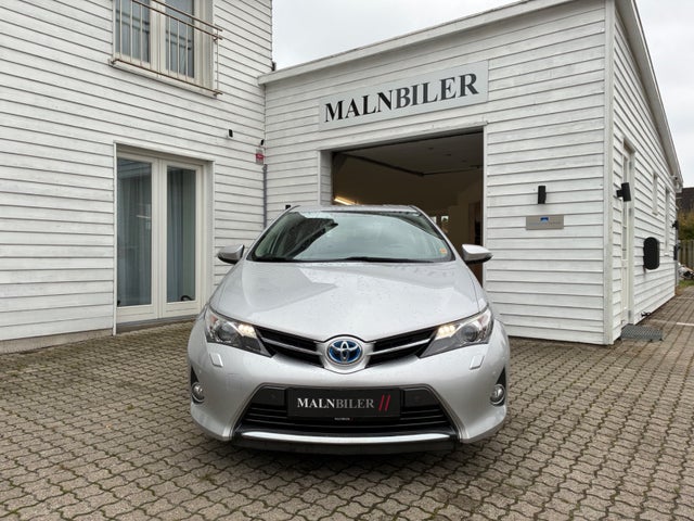 Toyota Auris 1,8 Hybrid H2+ CVT