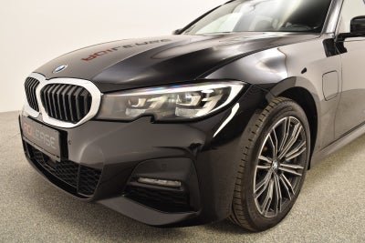 BMW 330e Touring M-Sport aut.