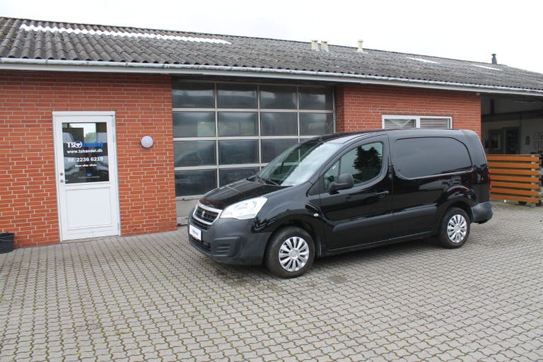 Peugeot Partner BlueHDi 100 L2 Flex Van