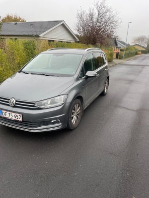 VW Touran 1,5 TSi 150 Highline DSG 7prs Benzin aut. Automatgear modelår 2019 km 108000 Grå klimaanlæ