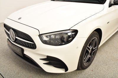 Mercedes E300 de AMG Line Night Edition stc. aut.
