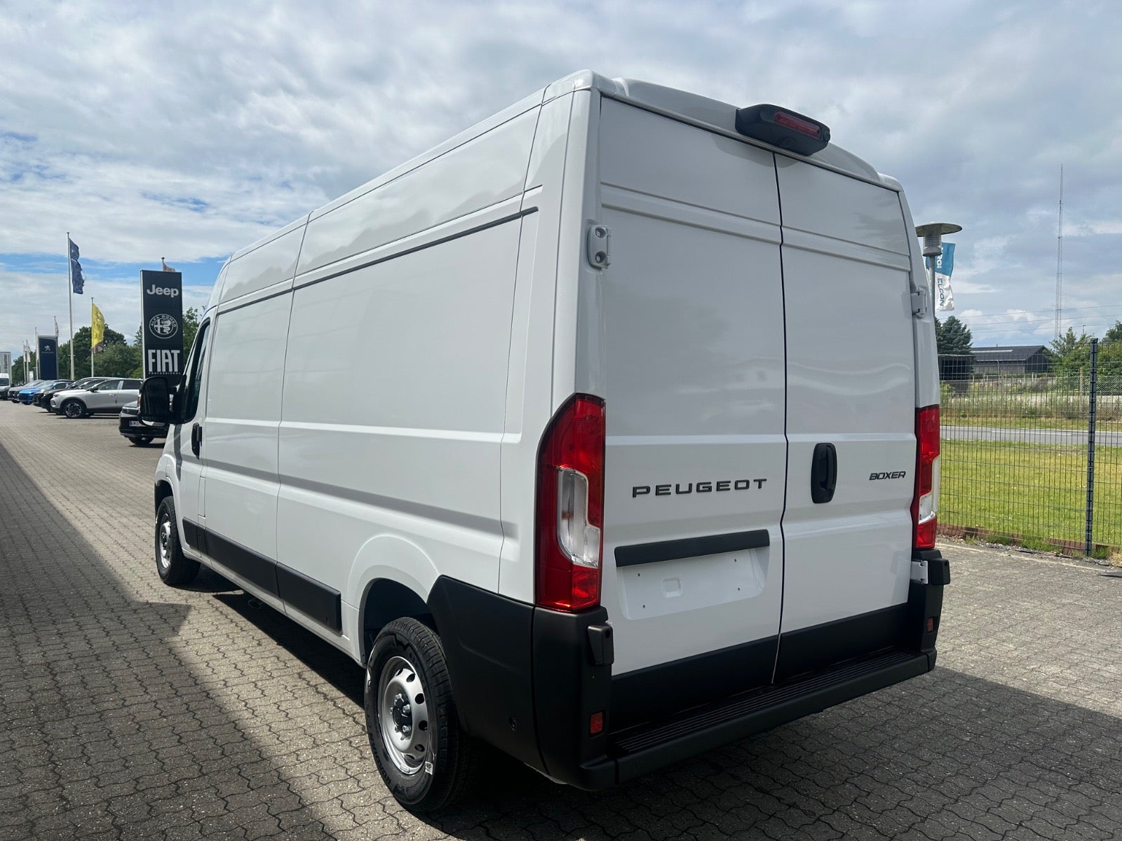 Peugeot Boxer 335 BlueHDi 140 L3 Premium