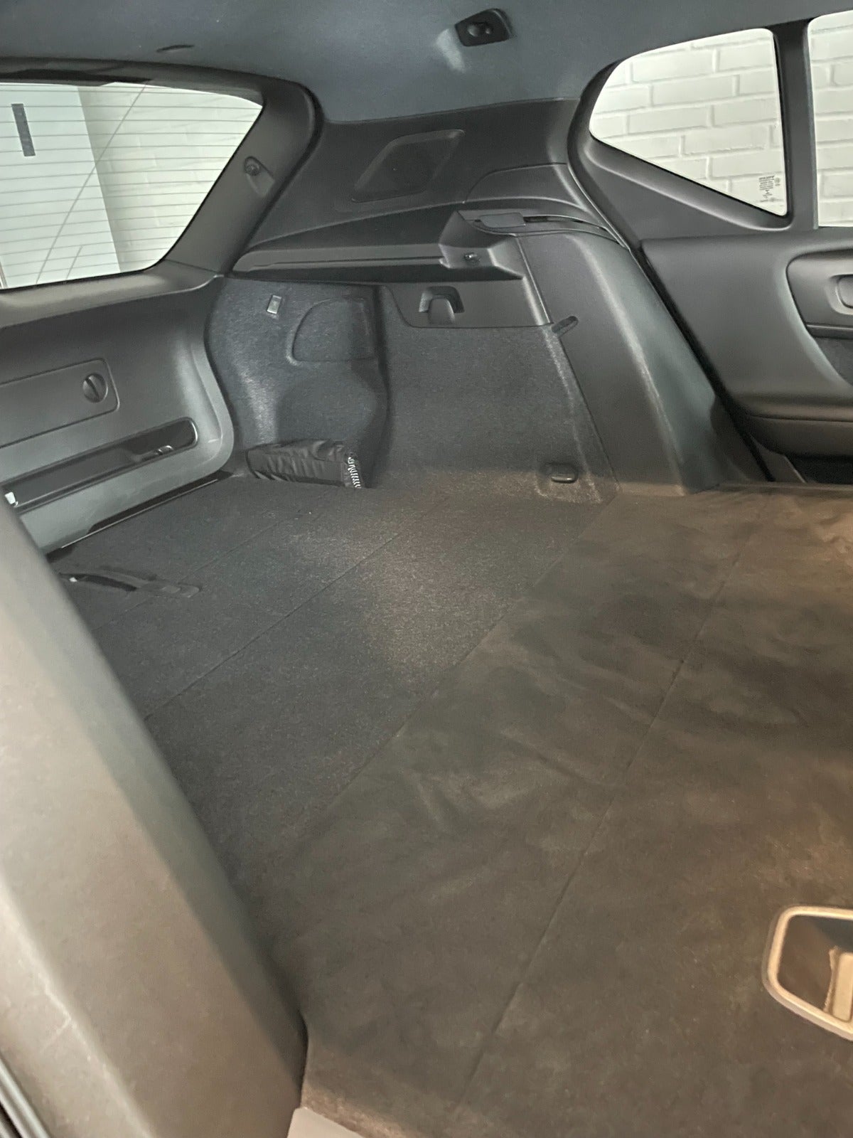 Billede af Volvo XC40 2,0 T4 190 R-Design aut. Van