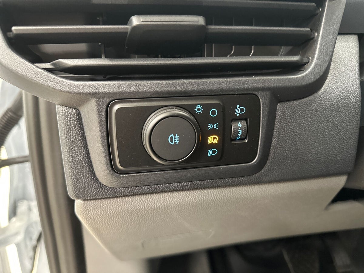 Ford E-Transit Custom 320S Trend billede 17