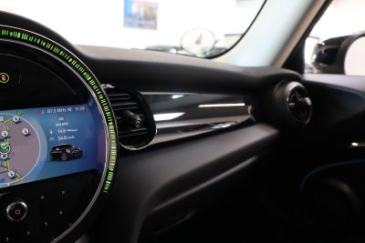 MINI Cooper SE Classic Trim