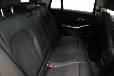 BMW 330e Touring Sport Line aut.