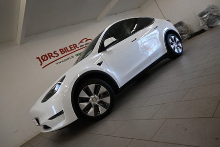 Tesla Model Y Long Range AWD