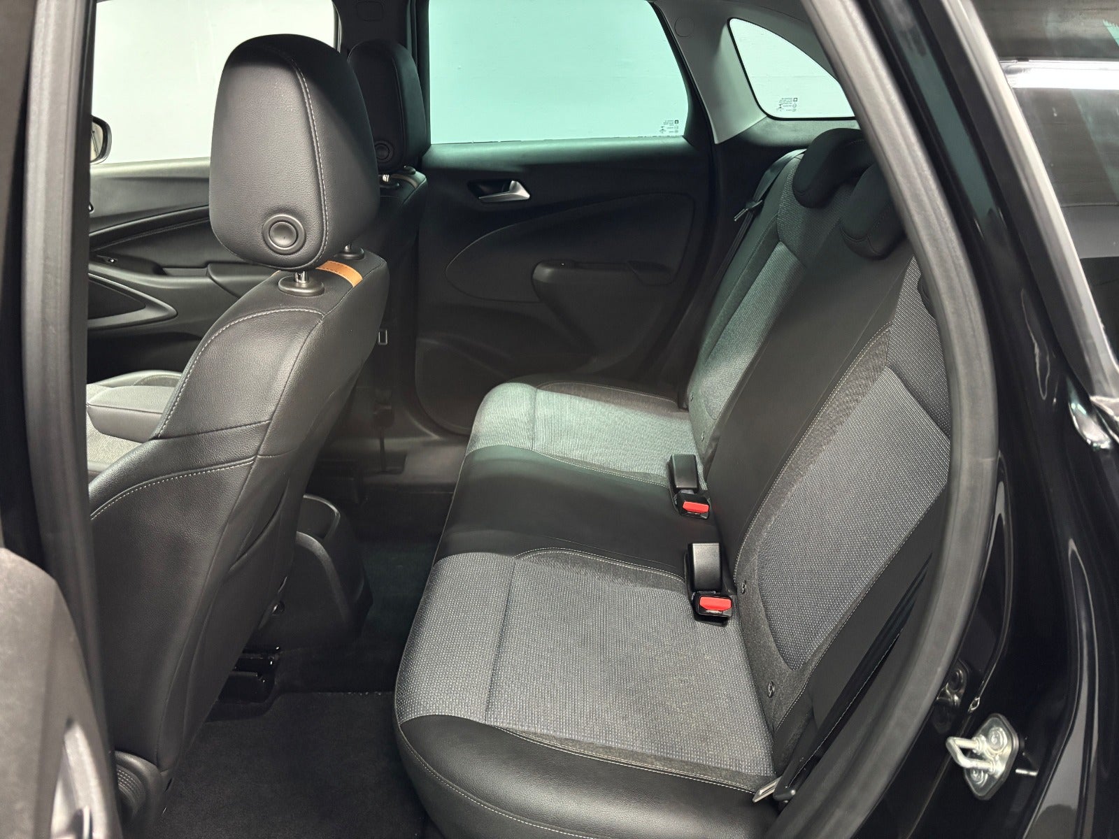 Billede af Opel Crossland 1,2 T 110 Sport