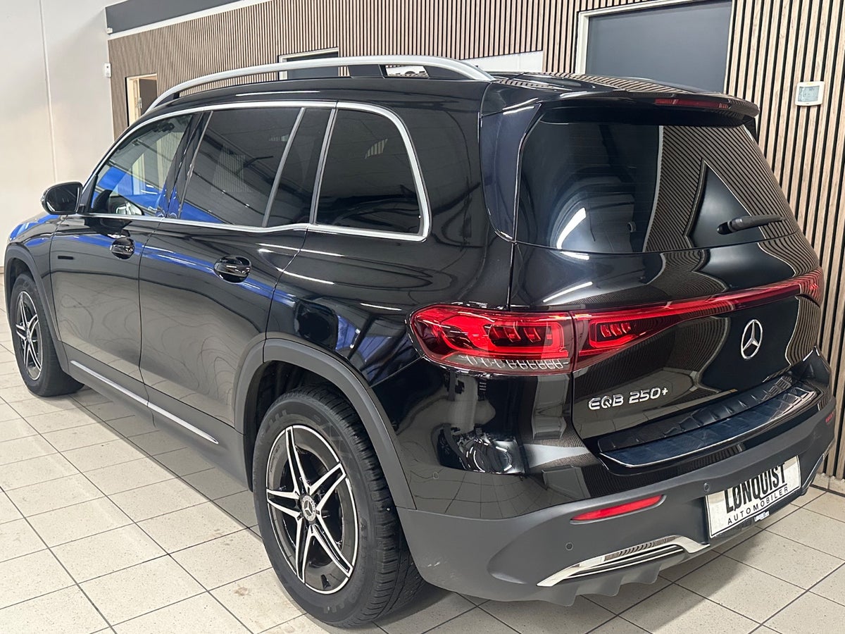 Mercedes EQB250+ AMG Line