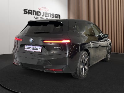 BMW iX xDrive40 Supercharged