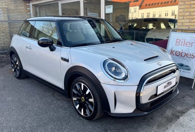 Bøttcher Biler ApS - MINI Cooper SE Classic Trim