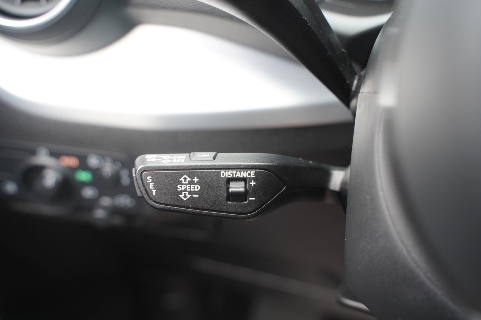 Billede af Audi Q2 35 TFSi Sport Prestige Select S-tr.