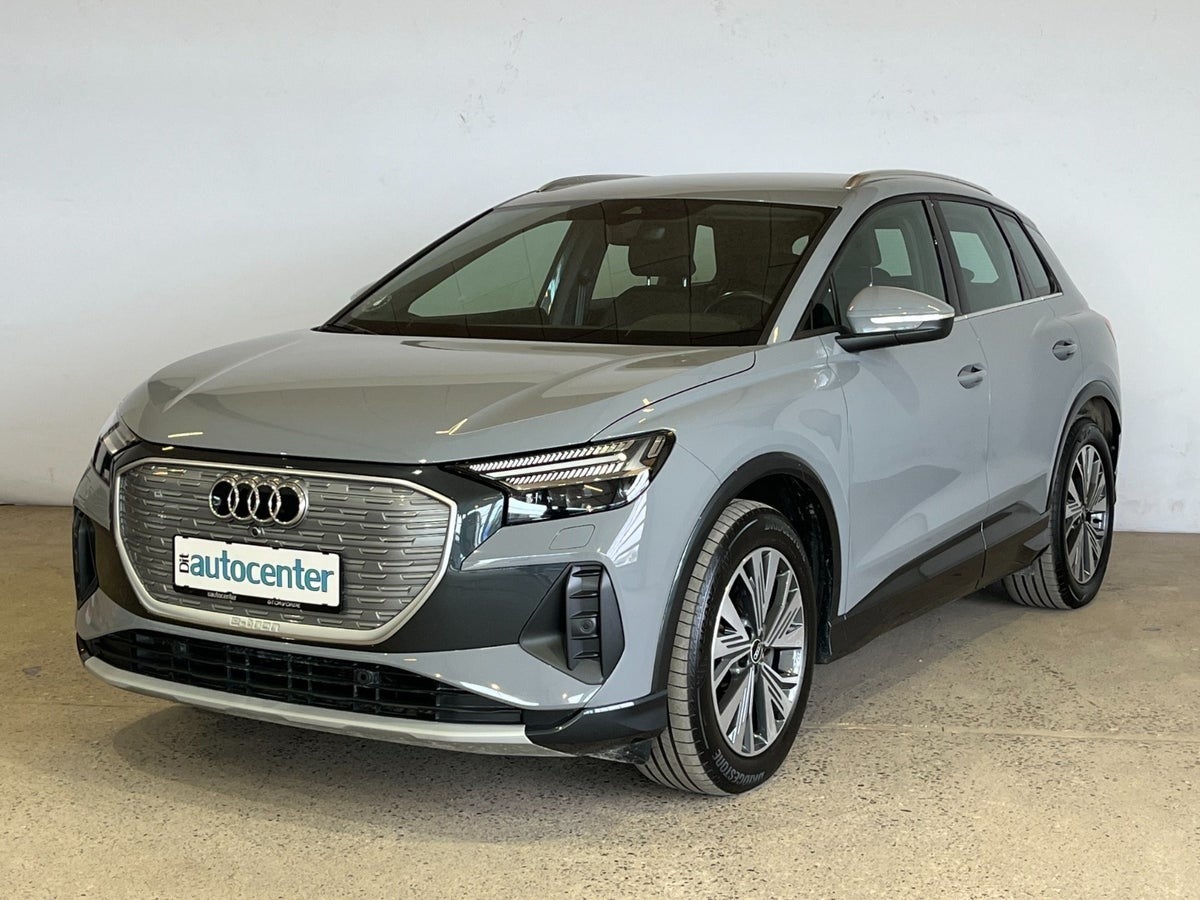 Audi Q4 e-tron S-line quattro Van