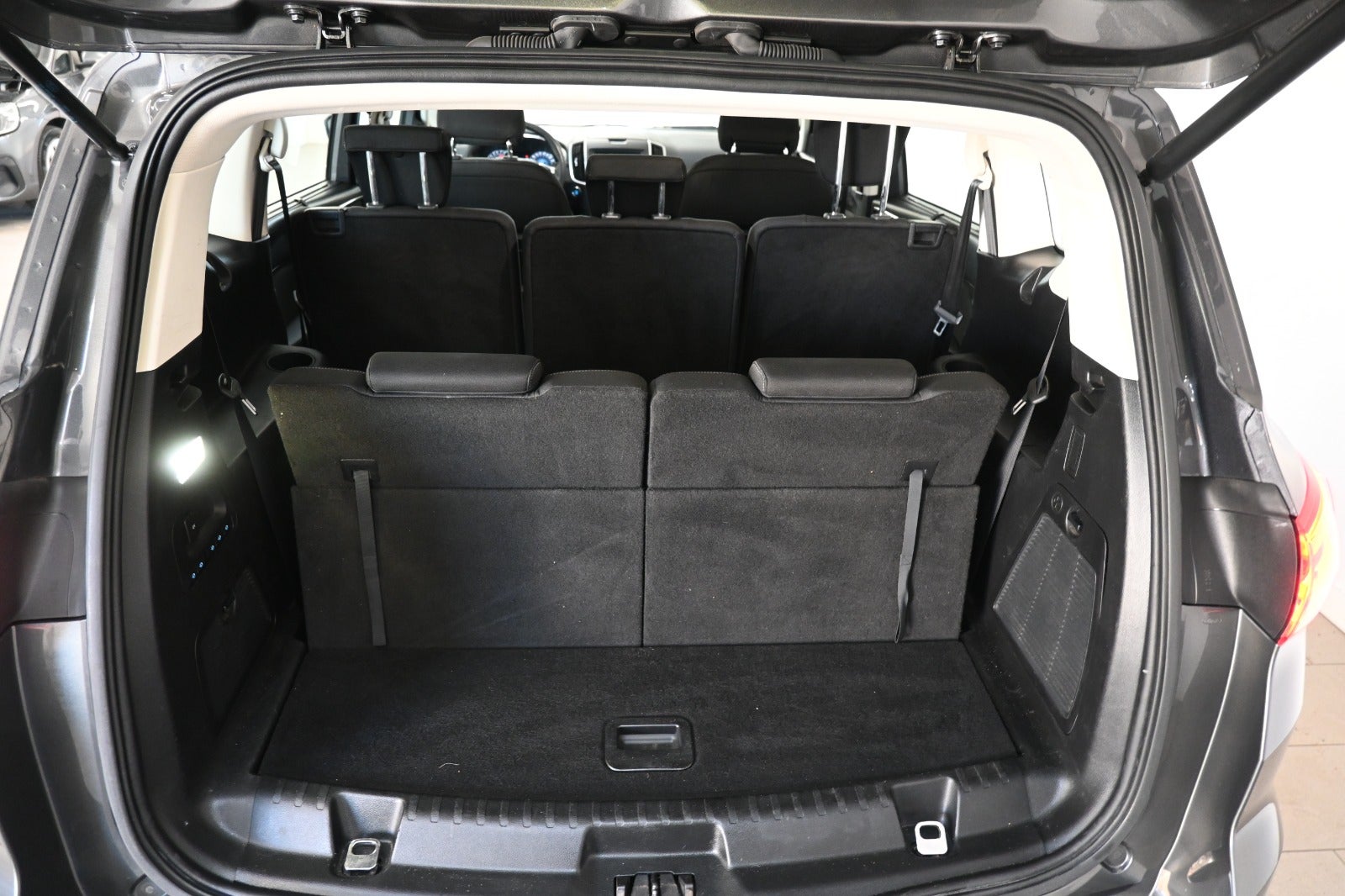 Ford S-MAX SCTi 160 Titanium 7prs