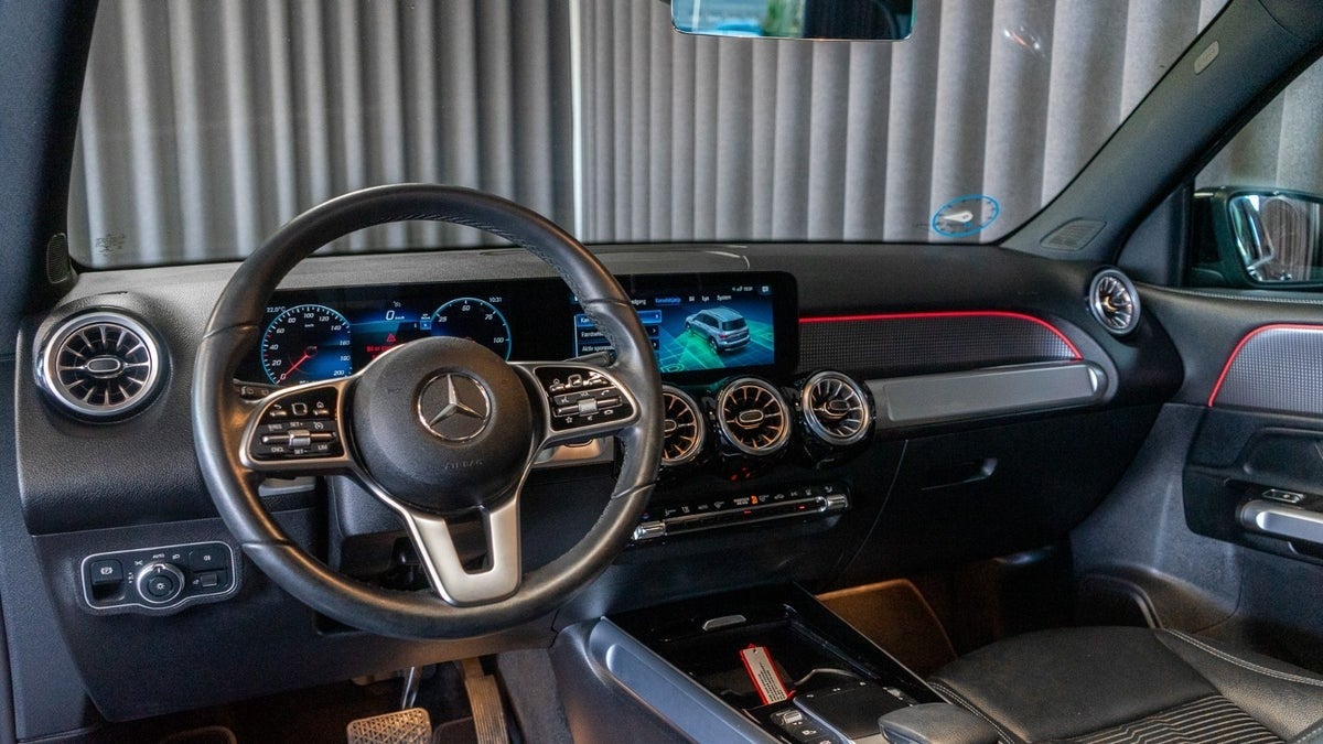 Billede af Mercedes EQB300 Progressive 4Matic