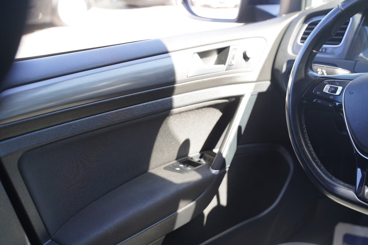 Billede af VW Golf VII 2,0 TDi 150 Comfortline Connect Variant DSG Van