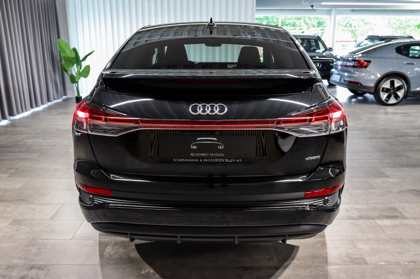 Billede af Audi Q4 e-tron 45 S-line Sportback quattro