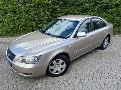 Hyundai Sonata 2,0 CRDi GL 4d