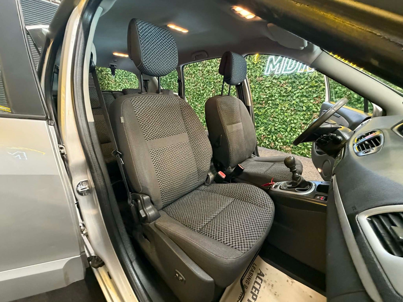 Billede af Renault Grand Scenic III 1,5 dCi 110 Authentique+ 7prs