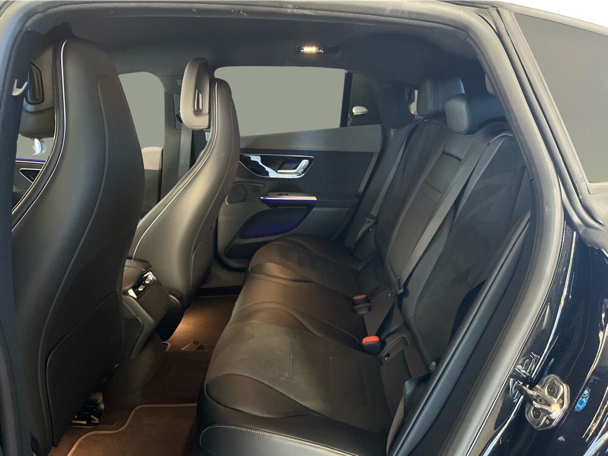 Mercedes EQE350 AMG Line billede 12