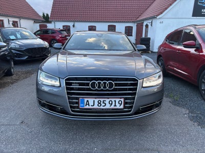Audi A8 3,0 TDi 258 quattro Tiptr. lang 4d