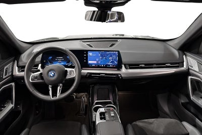BMW iX1 eDrive20 M-Sport Pro