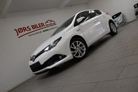 Toyota Auris Hybrid H2 CVT